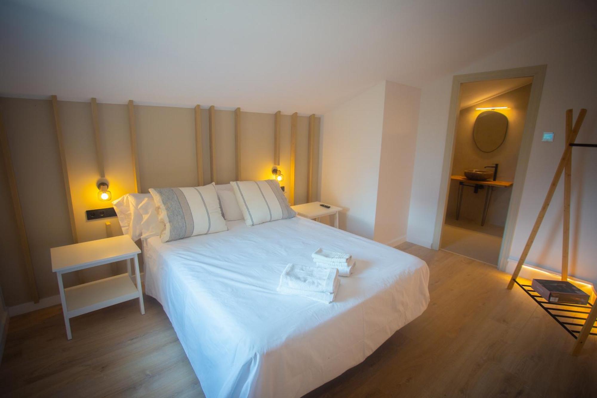 L'Indret Del Pedraforca Adults Only Hotel Saldes Ngoại thất bức ảnh