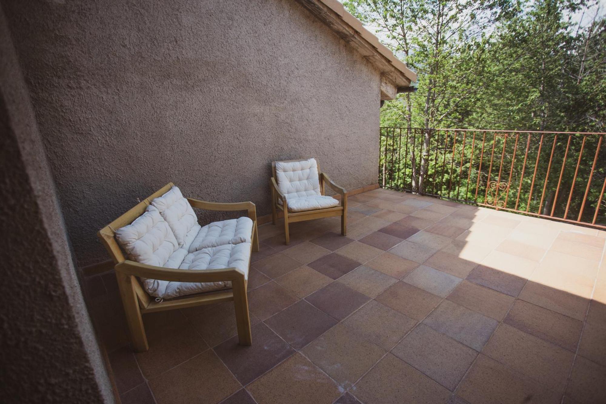 L'Indret Del Pedraforca Adults Only Hotel Saldes Ngoại thất bức ảnh