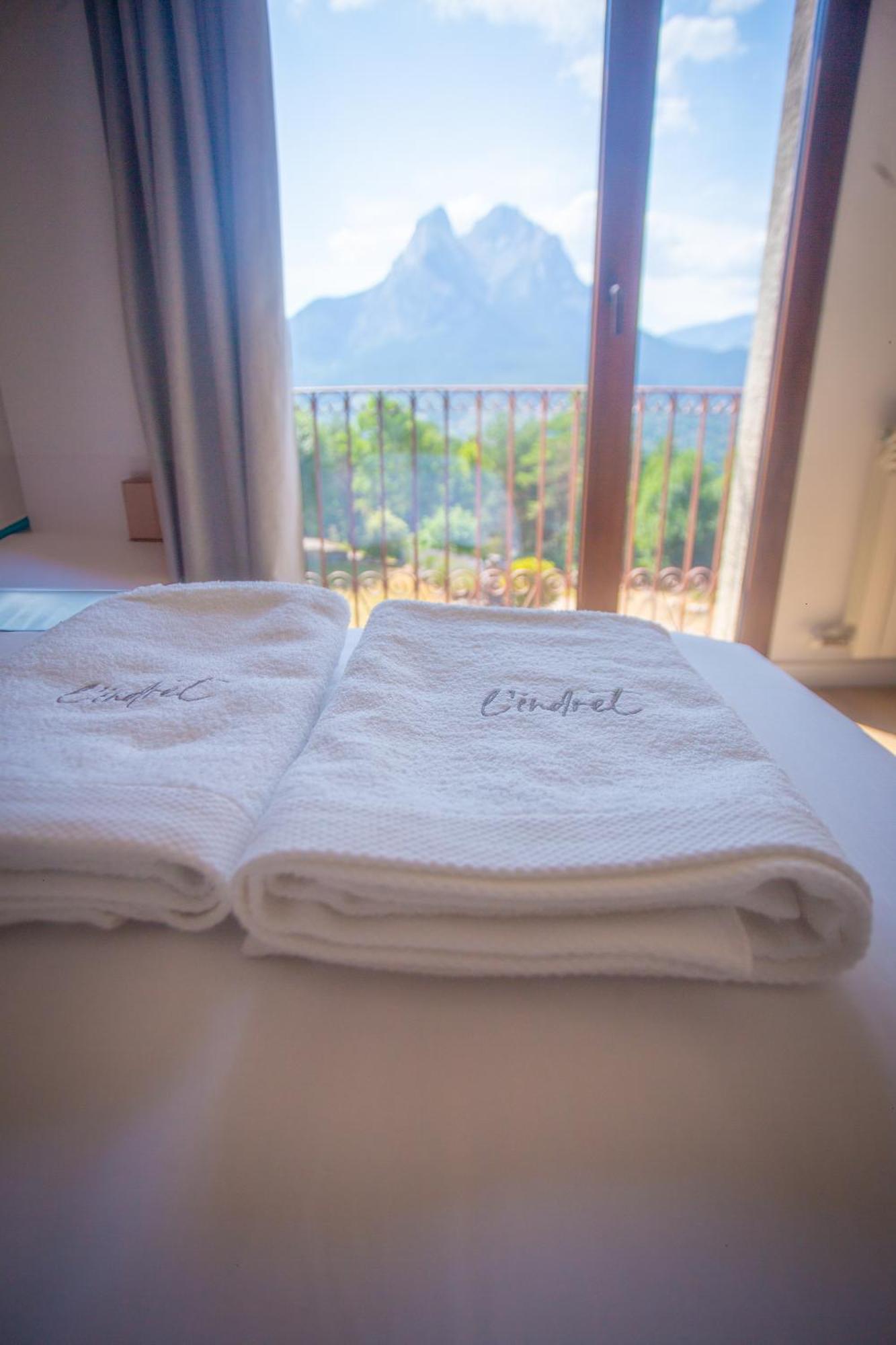 L'Indret Del Pedraforca Adults Only Hotel Saldes Ngoại thất bức ảnh