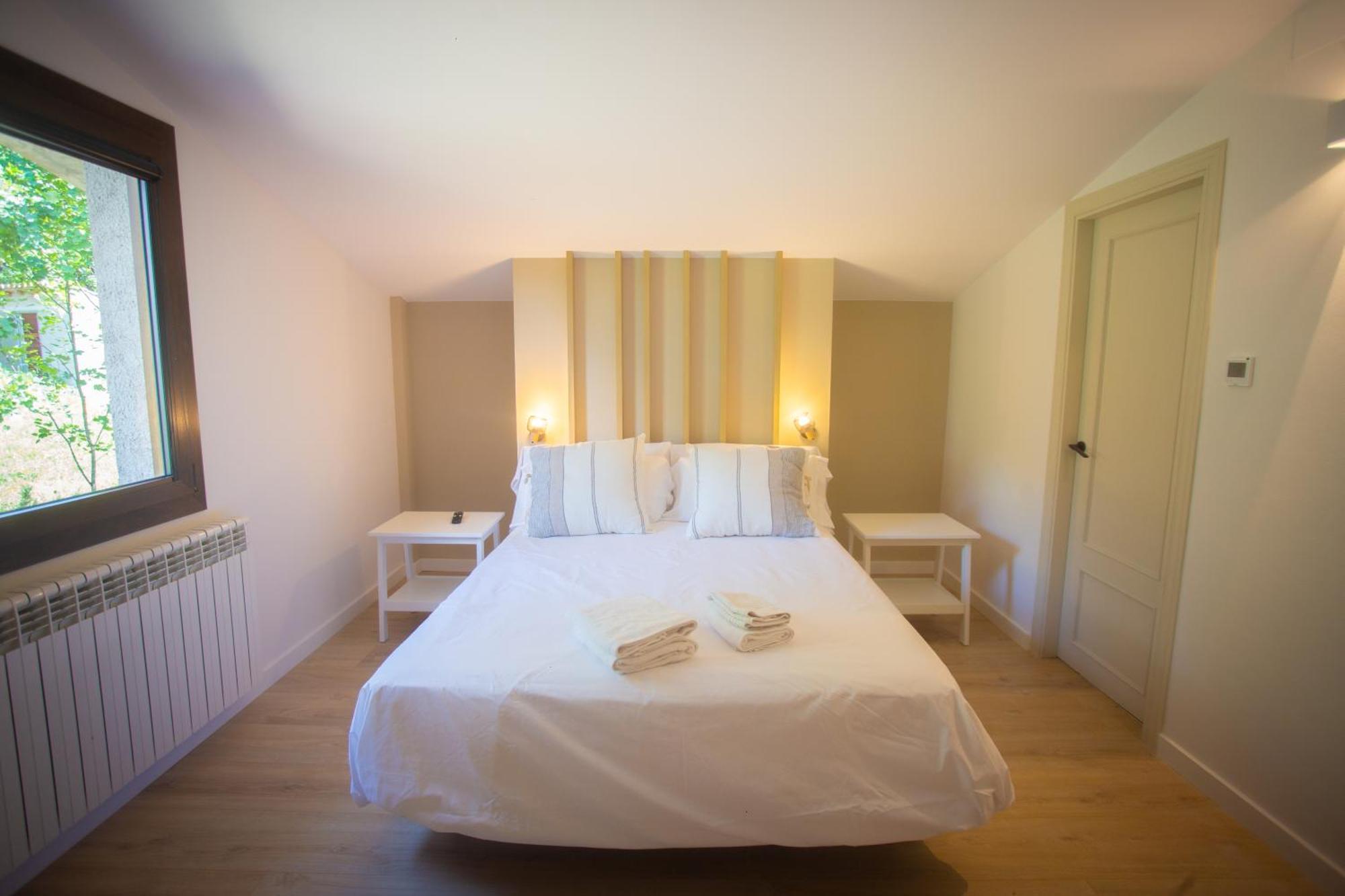L'Indret Del Pedraforca Adults Only Hotel Saldes Ngoại thất bức ảnh