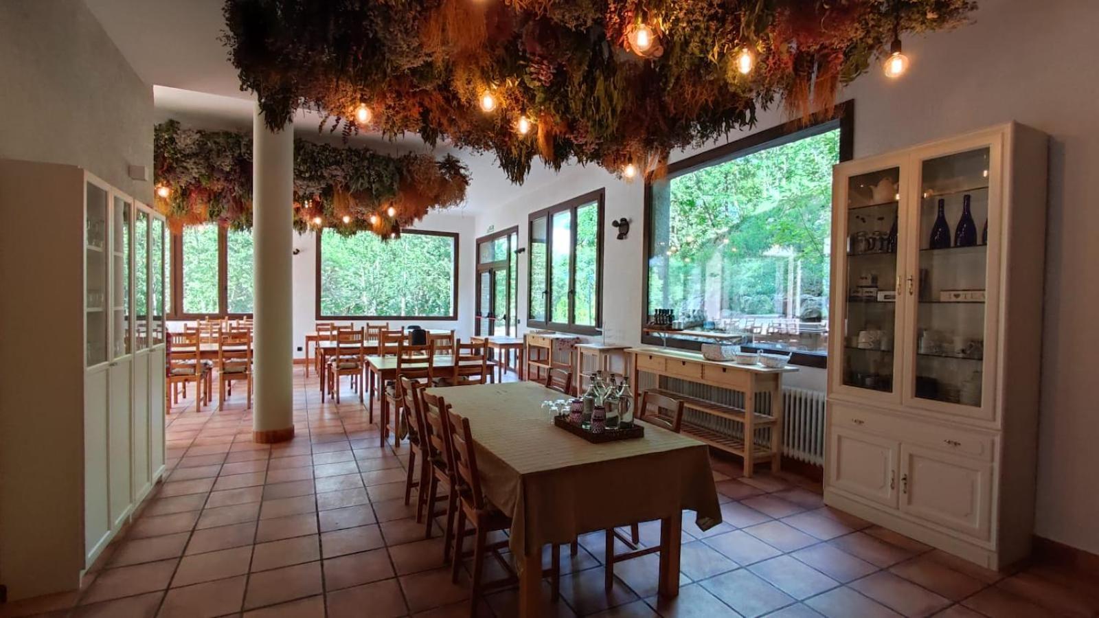 L'Indret Del Pedraforca Adults Only Hotel Saldes Ngoại thất bức ảnh