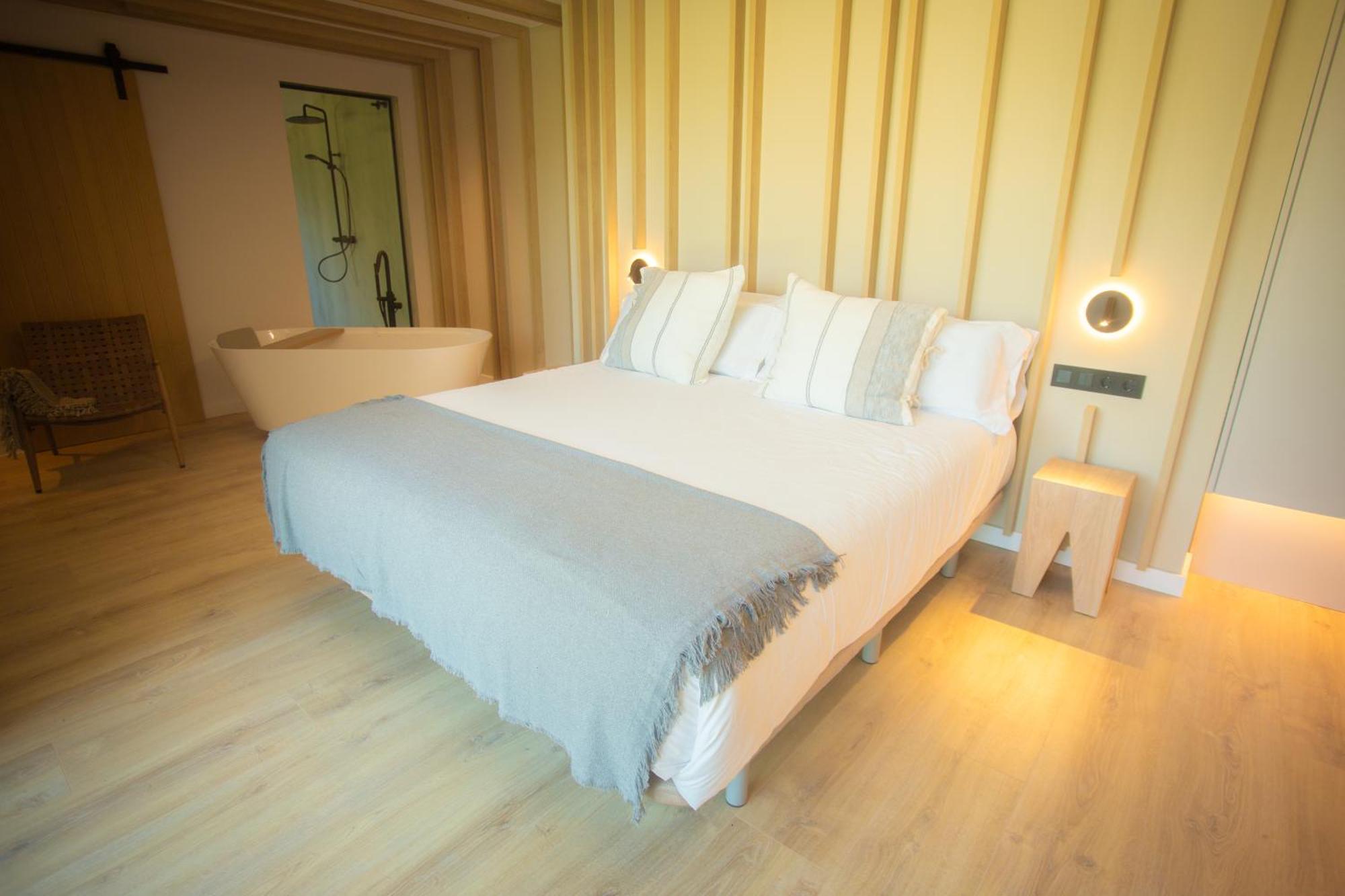 L'Indret Del Pedraforca Adults Only Hotel Saldes Ngoại thất bức ảnh